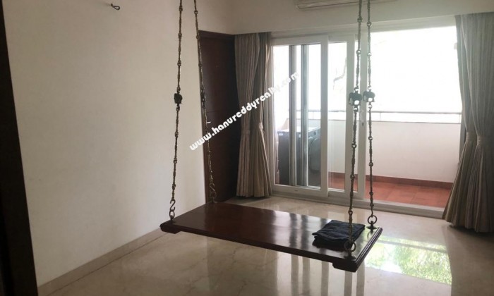 5 BHK Flat for Sale in Nungambakkam