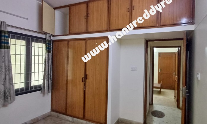 6 BHK Duplex House for Rent in Anna Nagar West Extn