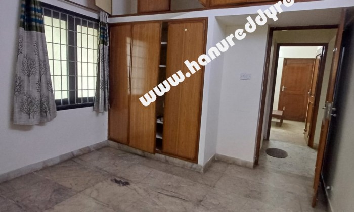 6 BHK Duplex House for Rent in Anna Nagar West Extn