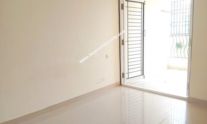 2 BHK Flat for Sale in Perumbakkam