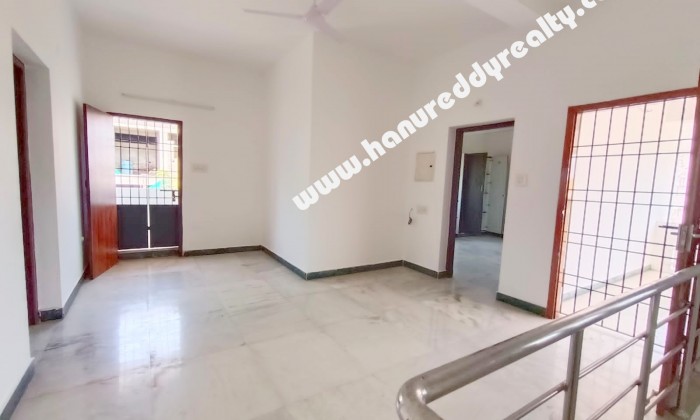 4 BHK Independent House for Rent in Vettuvankeni