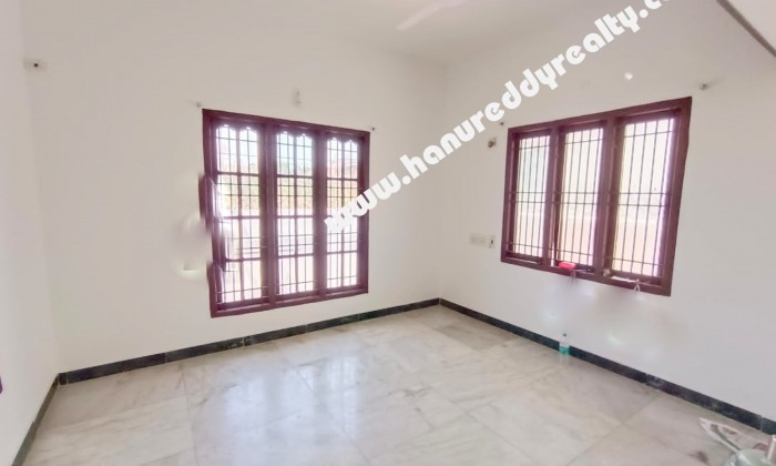 4 BHK Independent House for Rent in Vettuvankeni