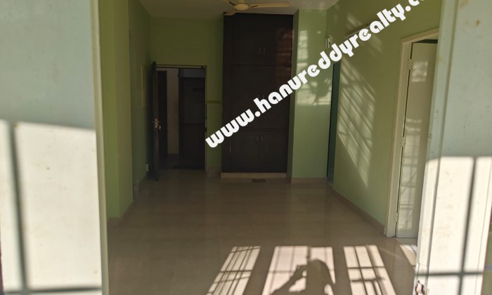 2 BHK Flat for Sale in Velachery