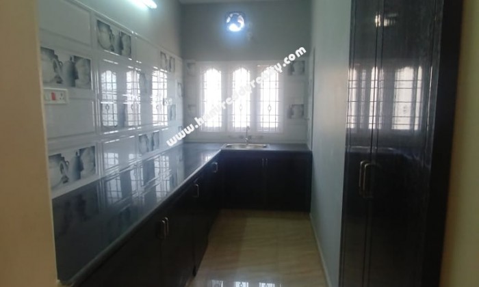 4 BHK Flat for Rent in Perumbakkam