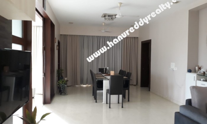 6 BHK Independent House for Sale in Akkarai