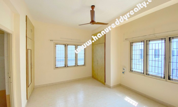 3 BHK Flat for Sale in Mandaveli