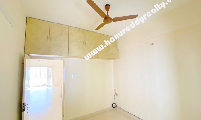 3 BHK Flat for Sale in Mandaveli