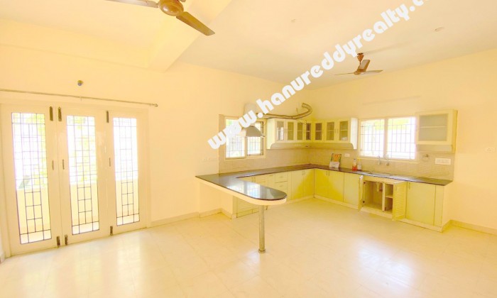 3 BHK Flat for Sale in Mandaveli