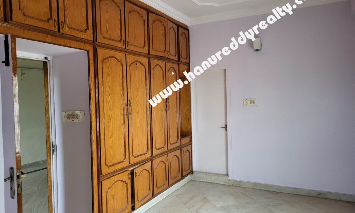 2 BHK Flat for Sale in Kirlampudi