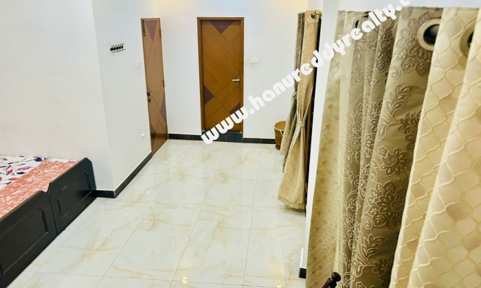 4 BHK Independent House for Sale in Koyambedu