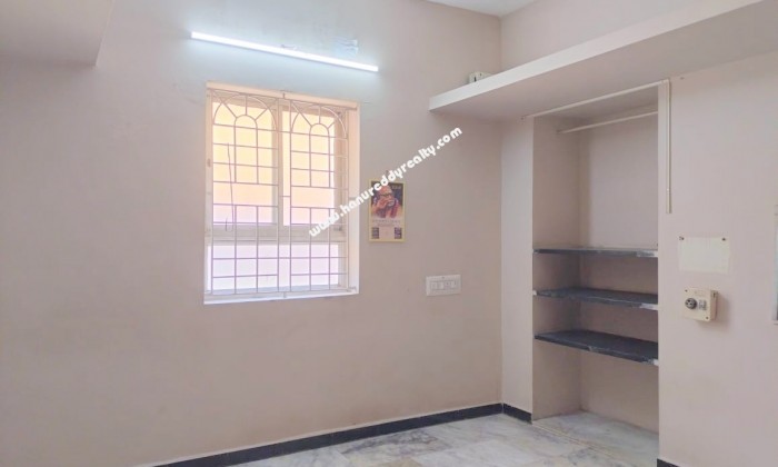 2 BHK Flat for Sale in West Mambalam