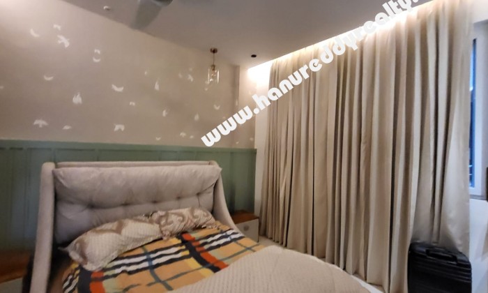 4 BHK Flat for Sale in MVP Colony