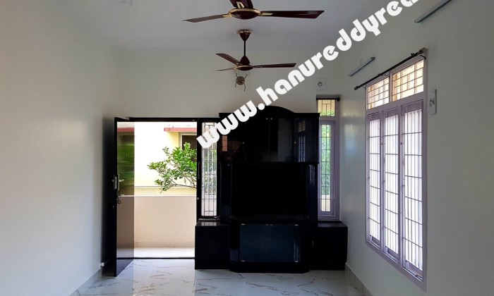 2 BHK Flat for Sale in Adambakkam