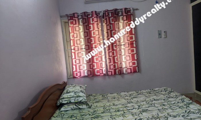 2 BHK Flat for Sale in Saligramam