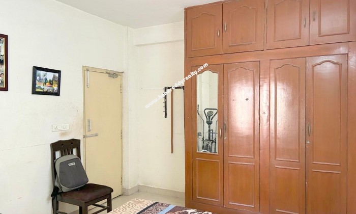 2 BHK Flat for Sale in Anna Nagar West Extn