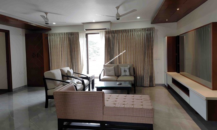 3 BHK Flat for Sale in Race Course