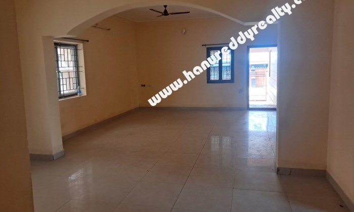 6 BHK Independent House for Sale in Meena Estate