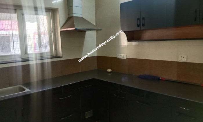 3 BHK Flat for Rent in Avinashi Road