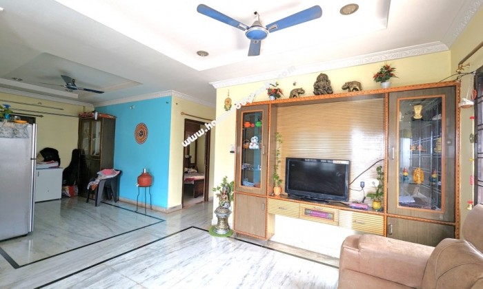 2 BHK Flat for Sale in Bollaram