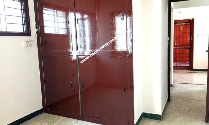 2 BHK Flat for Sale in Thiruvanmiyur