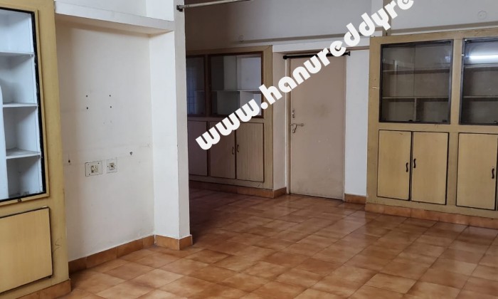 2 BHK Flat for Rent in Akkayyapalem