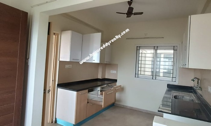 3 BHK Flat for Sale in Kolapakkam