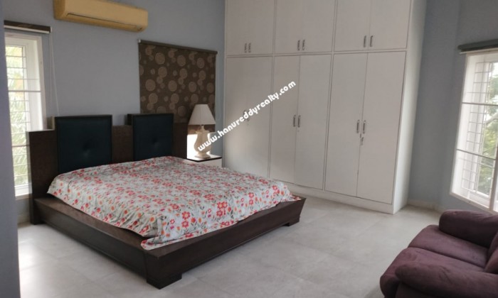 5 BHK Villa for Sale in Karapakkam