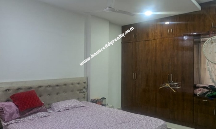 3 BHK Flat for Sale in Basheer Bagh