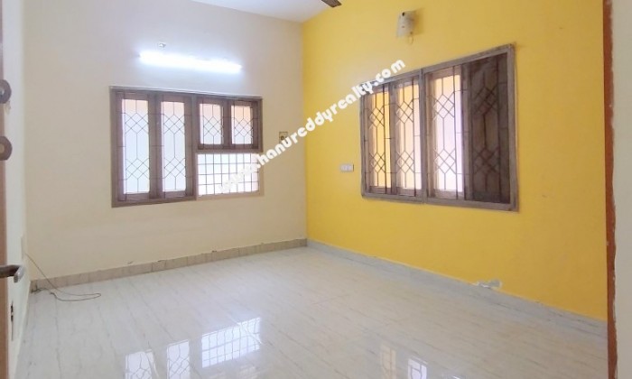 2 BHK Flat for Sale in Adyar