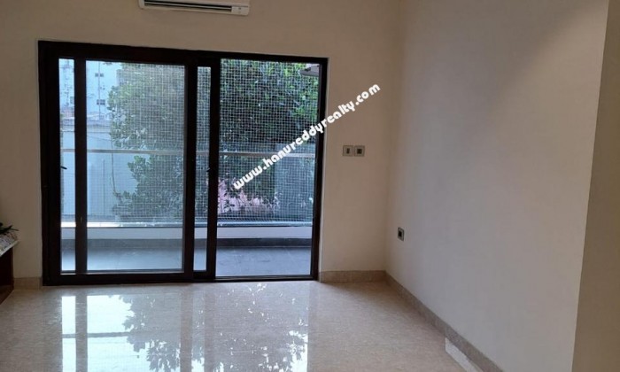 4 BHK Flat for Rent in T.Nagar