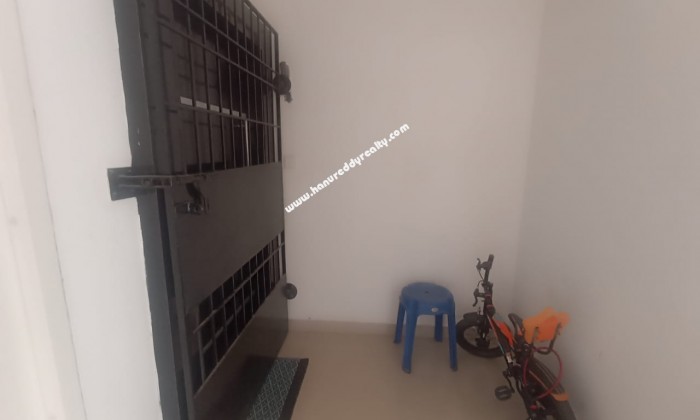 3 BHK Flat for Sale in Perumbakkam