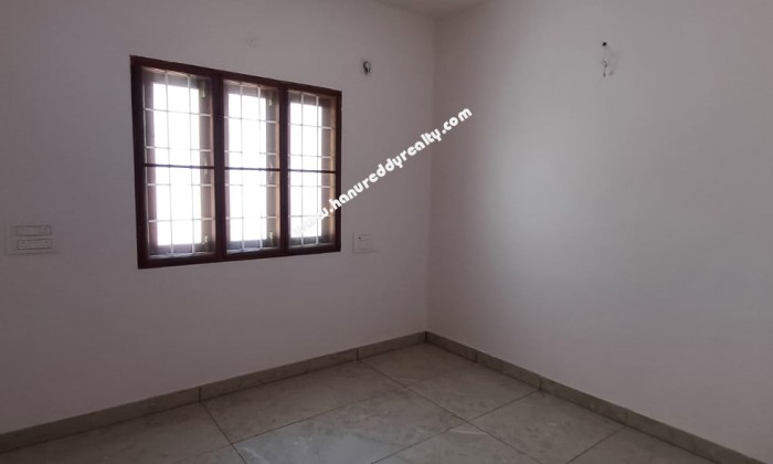 2 BHK Flat for Sale in Velachery