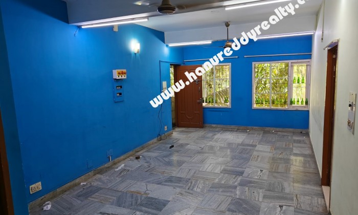 3 BHK Flat for Rent in MRC Nagar