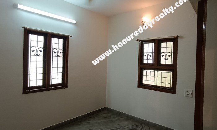 5 BHK Independent House for Rent in Iyyappanthangal