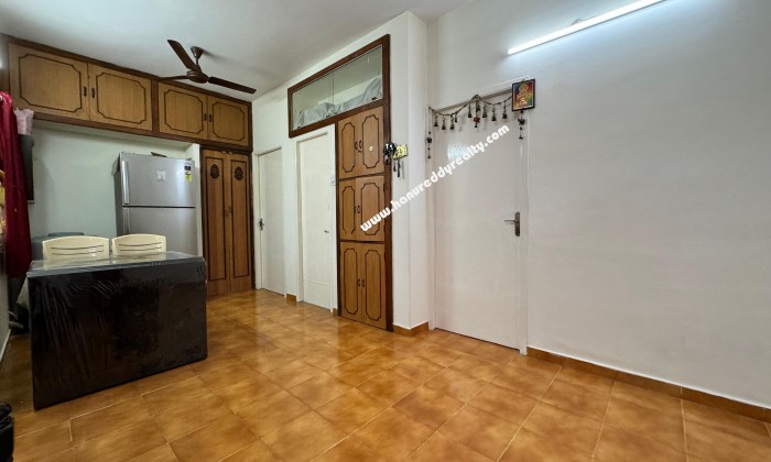 2 BHK Flat for Sale in Kodambakkam