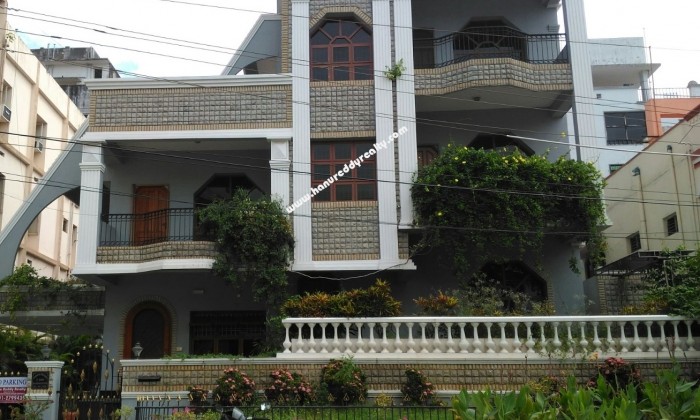 6 BHK Duplex House for Sale in B S Layout