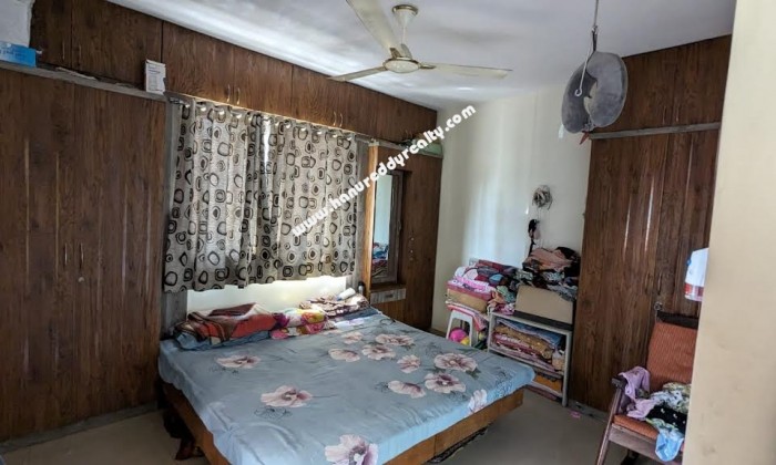 1 BHK Flat for Sale in Warje