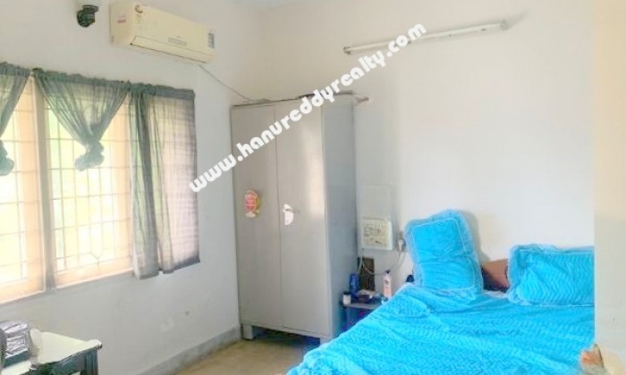 2 BHK Flat for Sale in Kotturpuram