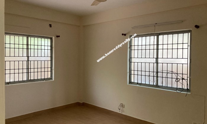 4 BHK Flat for Sale in Thiruvanmiyur