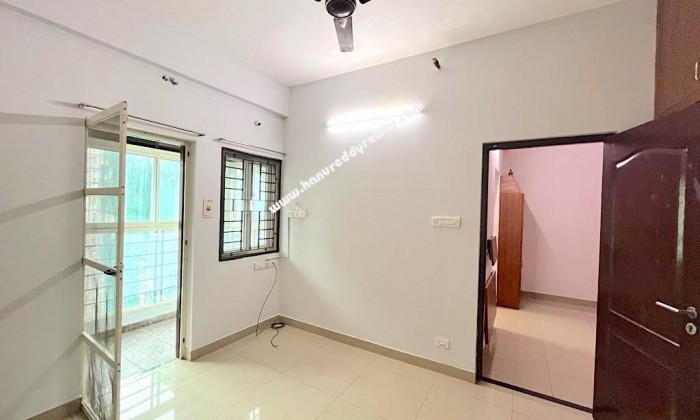 2 BHK Flat for Sale in Pallikaranai