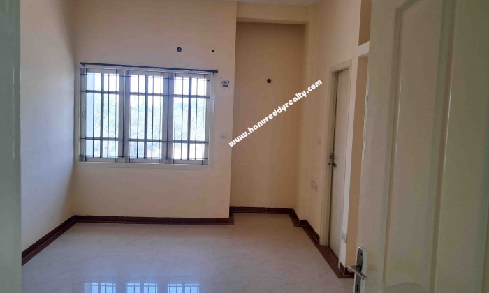 2 BHK Flat for Sale in Red Fields