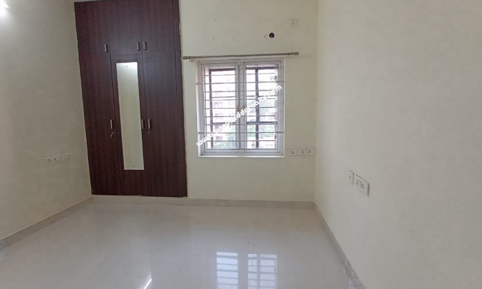 2 BHK Flat for Sale in Pallikaranai