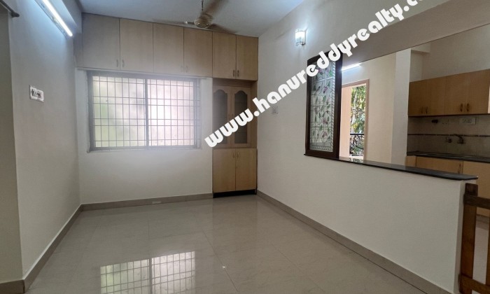 3 BHK Flat for Sale in Raja Annamalaipuram