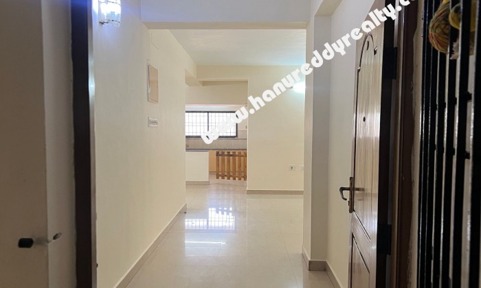 3 BHK Flat for Sale in Raja Annamalaipuram