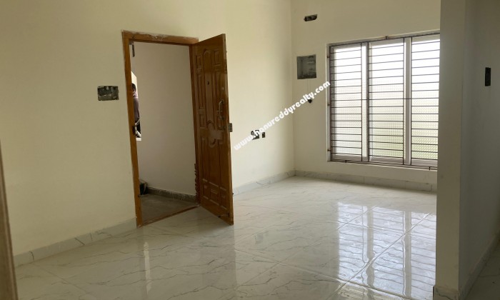 2 BHK Flat for Sale in Madipakkam