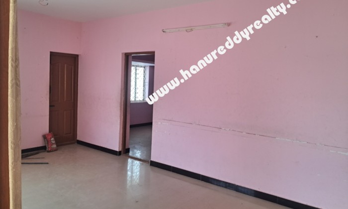 6 BHK Independent House for Sale in Meena Estate