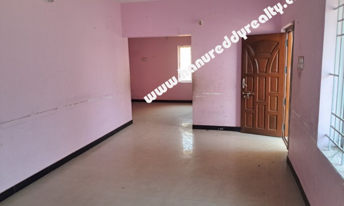 6 BHK Independent House for Sale in Meena Estate