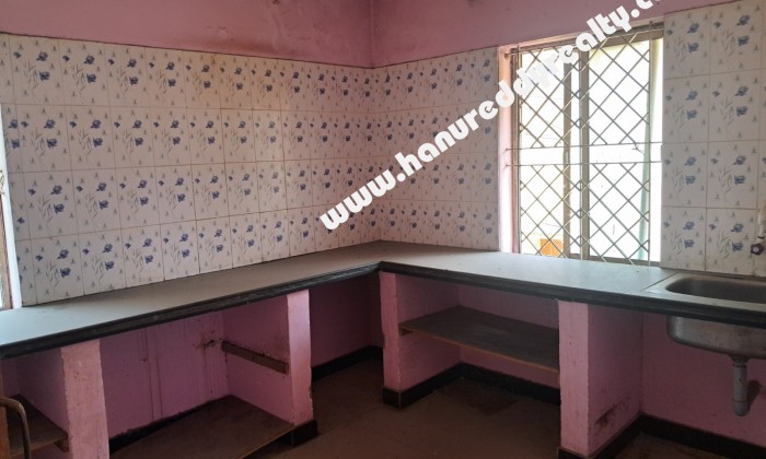 6 BHK Independent House for Sale in Meena Estate