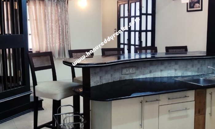 2 BHK Flat for Rent in Old Airport Road