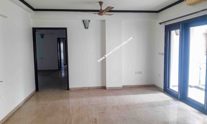 3 BHK Flat for Rent in R S Puram